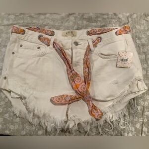 We The Free White Distressed Jean Shorts with Floral Belt
